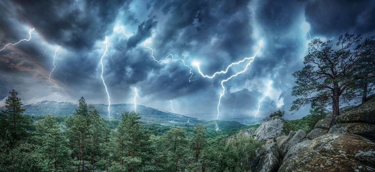 Se viene la tormenta del siglo: dos países latinos estarán cubiertos por lluvias, granizo e inundaciones