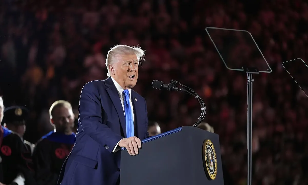 Trump considera que la FIFA cometería un "terrible error" si reemplaza a Infantino