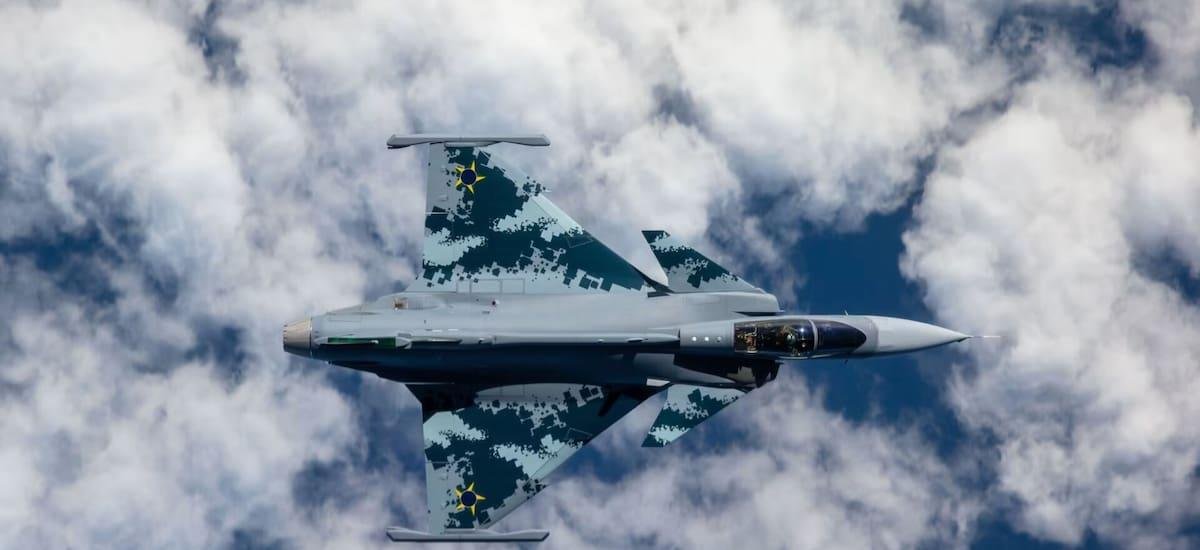 Es un hecho: el Gobierno gastó 4.000 millones de dólares y compró 18 aviones de guerra Gripen a Suecia