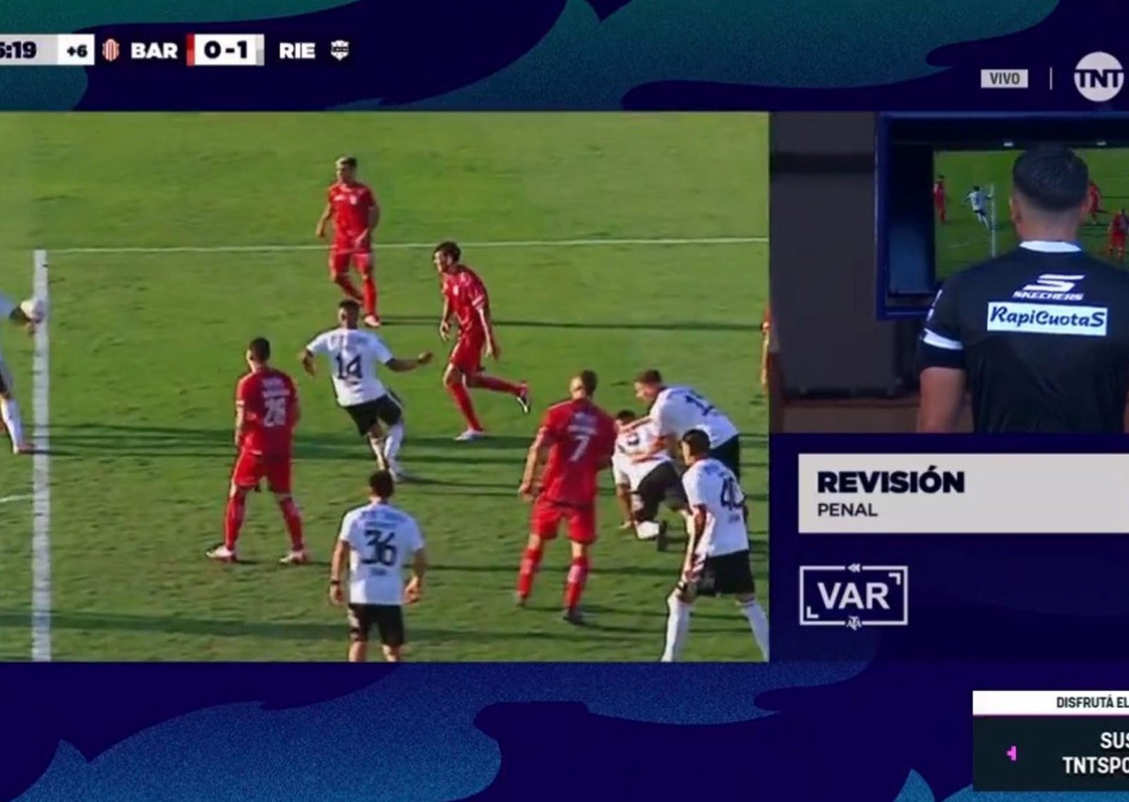 De penal para Riestra a penal para Barracas en la última jugada: así fue la secuencia que cambió el final del partido entre los equipos de Chiqui Tapia y Stinfale