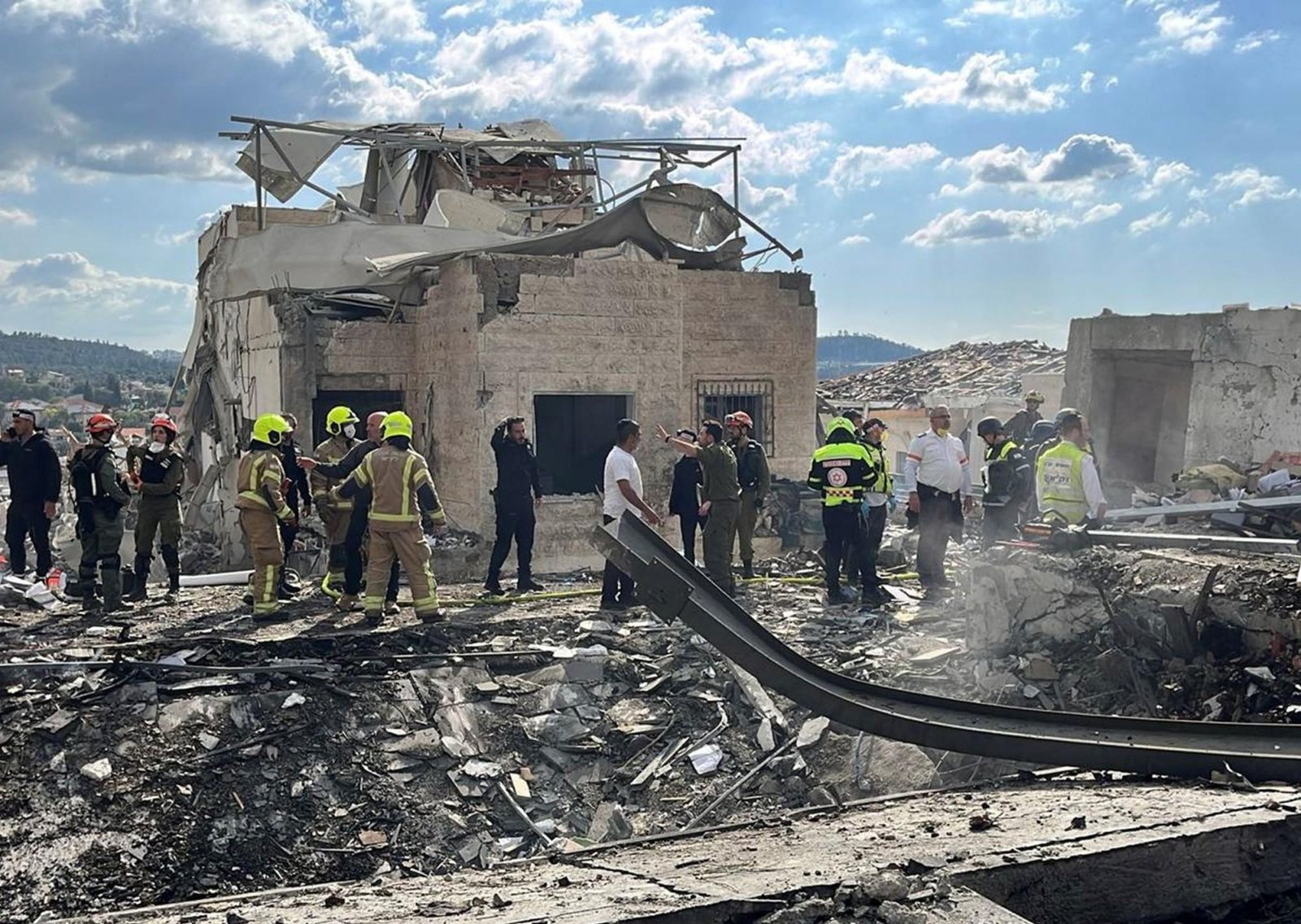 Ganaron 6 millones de dólares al apostar cuándo sería el ataque de Estados Unidos a Irán: investigan las cuentas nuevas en Polymarket