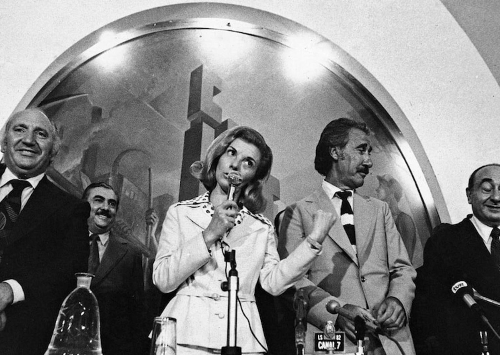 Bloopers y torpezas del peronismo en el último verano de Isabel Perón en el poder