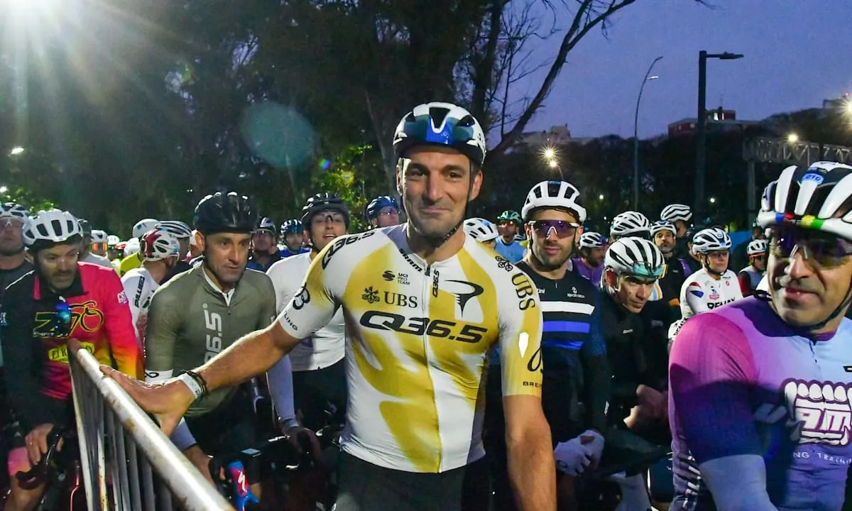 Lionel Scaloni participó del Gran Fondo Buenos Aires y pedaleó 129 kilómetros por la Ciudad