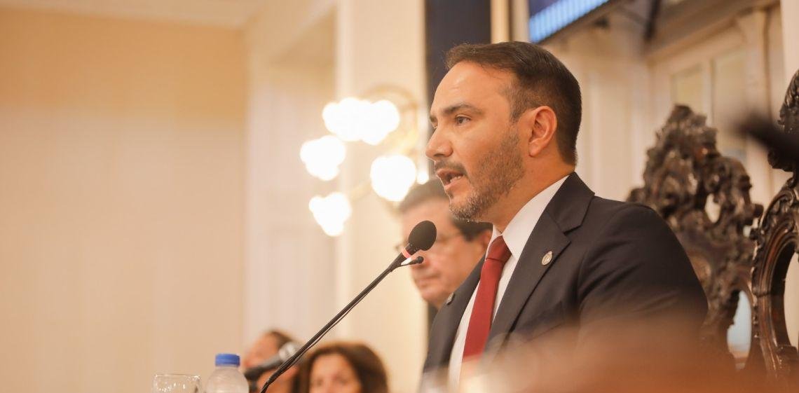 Valdés acompaña a Milei a EE.UU. tras el apoyo de los legisladores correntinos a Nación