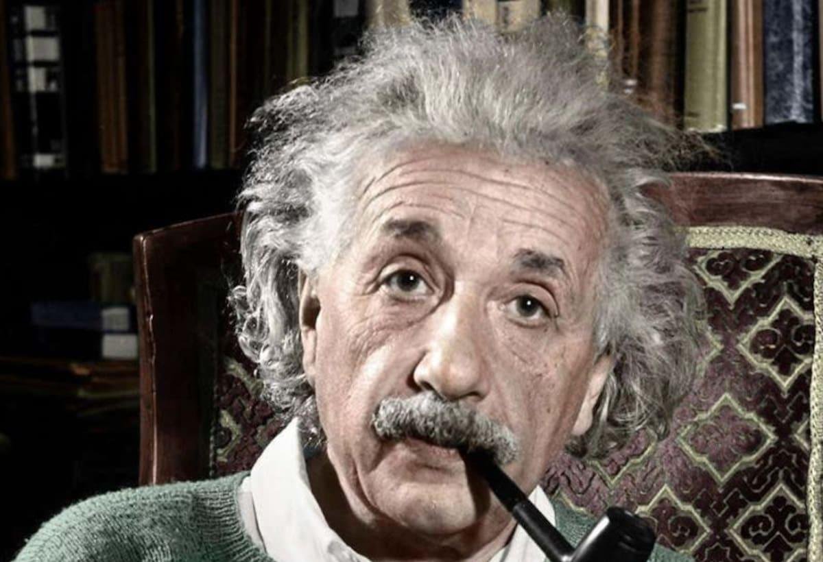 Qué quiere decir la popular frase de Albert Einstein “La vida es como una bicicleta”