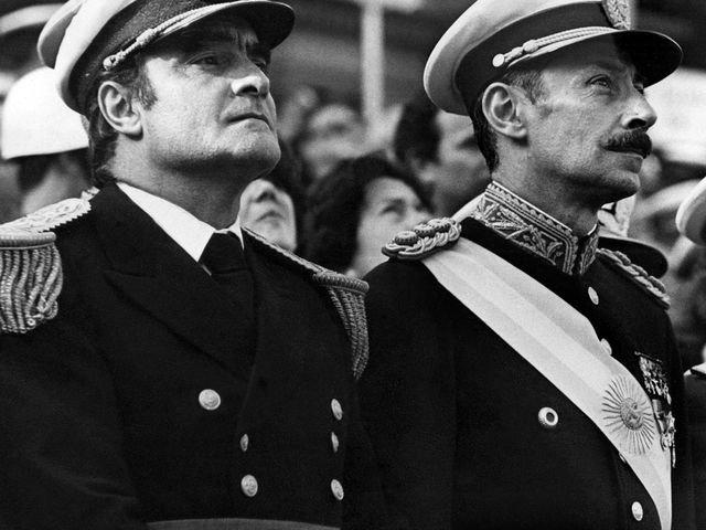 A 40 aГ±os de la condena a Videla y Massera: el dГ­a final del juicio a las Juntas y el horror de Borges que dijo вЂњsiento que he salido del infiernoвЂќ