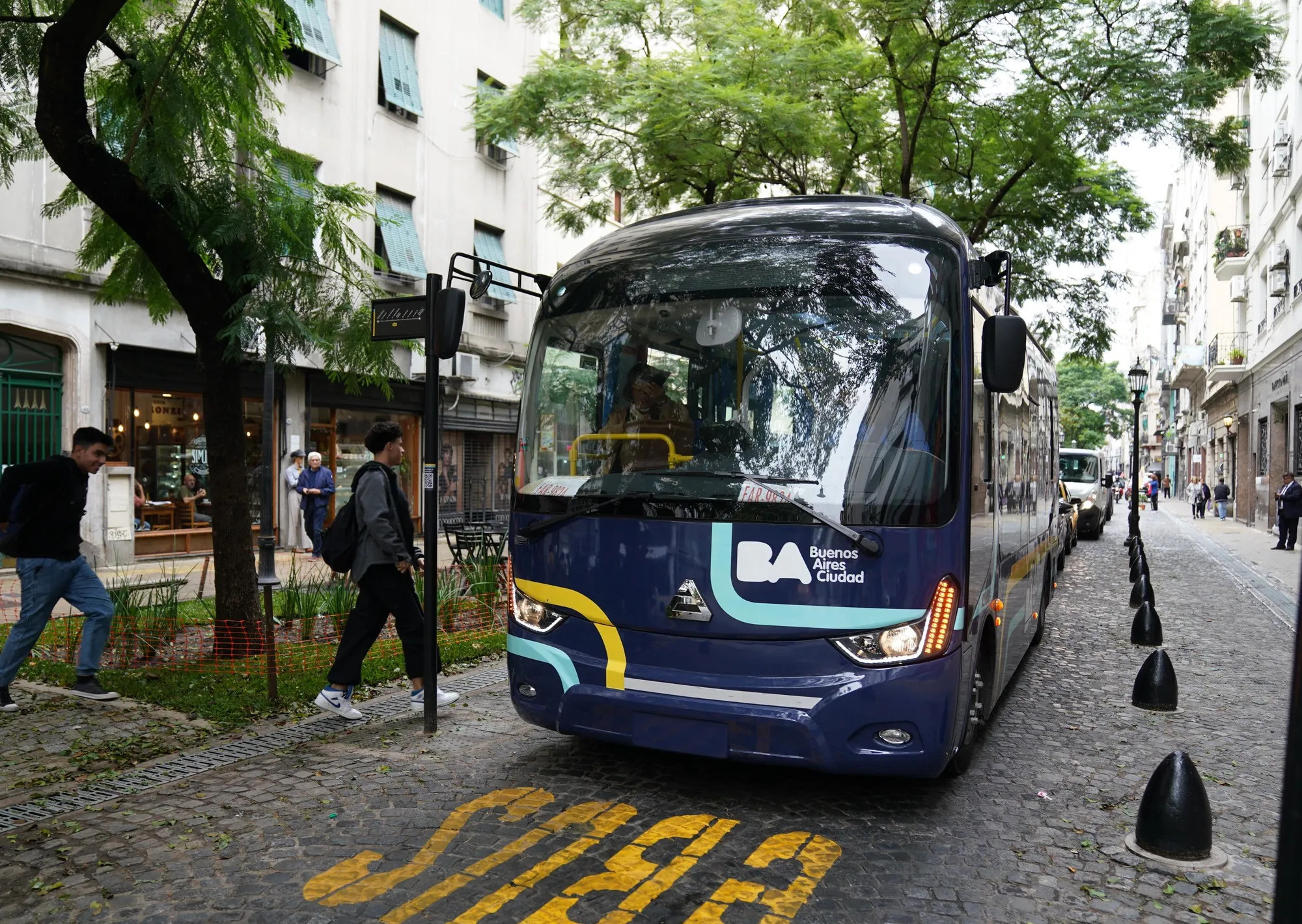 Cambios en la línea de colectivos eléctricos de la Ciudad: cómo es el nuevo recorrido y en qué horario funcionará