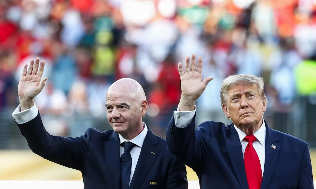 Trump respaldó a Infantino ante la posibilidad de que pierda su cargo: “La FIFA cometería un grave error”